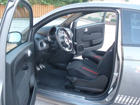 Used 2013 FIAT 500 Abarth FWD image 23