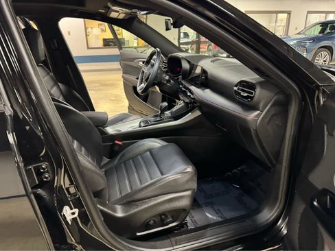 Used 2024 Dodge Hornet GT image 11