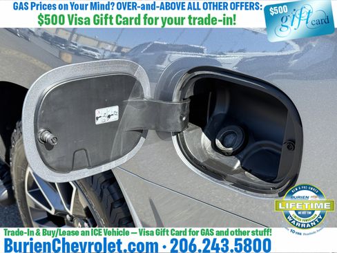 Used 2021 Chevrolet Tahoe Z71 w/ Z71 Signature Package AWD/4WD image 38