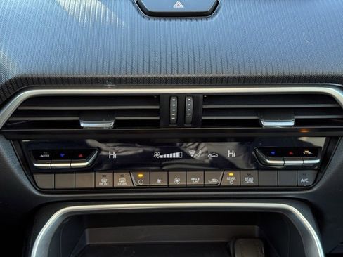 Used 2025 MAZDA CX-90 3.3 Turbo w/ Select Package image 12