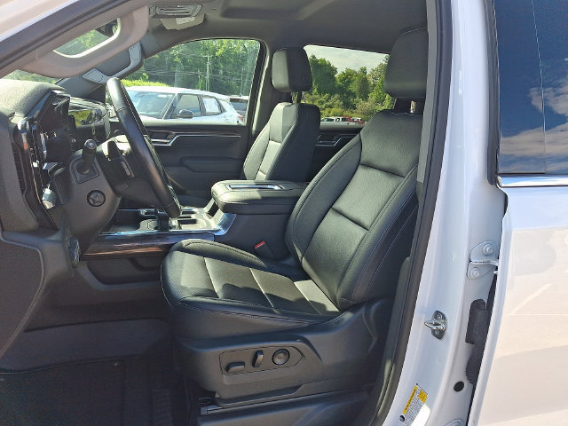 Used 2022 Chevrolet Silverado 1500 LTZ w/ Max Trailering Package AWD/4WD image 2