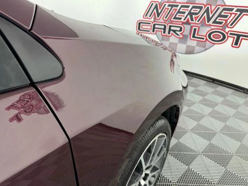 Used 2017 Toyota Corolla SE 50th Anniversary image 31