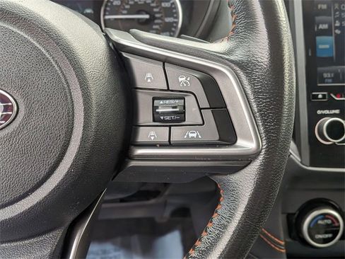 Used 2018 Subaru Crosstrek 2.0i Limited image 17