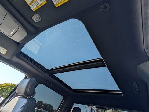 Used 2021 Ford F150 Lariat image 23