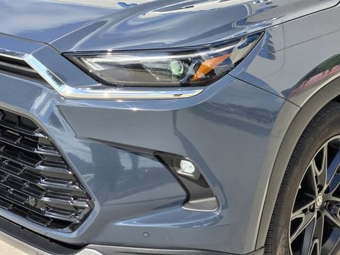 Used 2025 Toyota Grand Highlander AWD Hybrid image 9