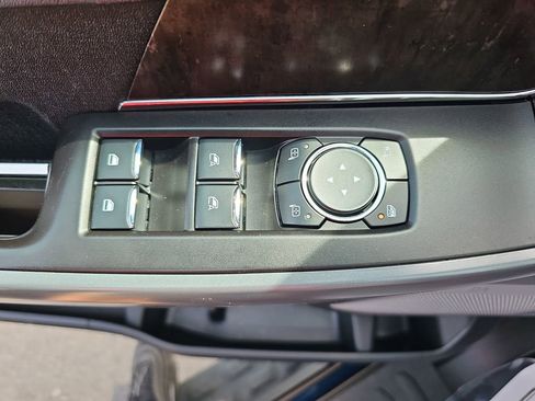 Used 2023 Ford F150 Lightning Lariat AWD/4WD image 33