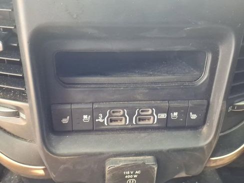 Used 2019 RAM 1500 Laramie Longhorn AWD/4WD image 8