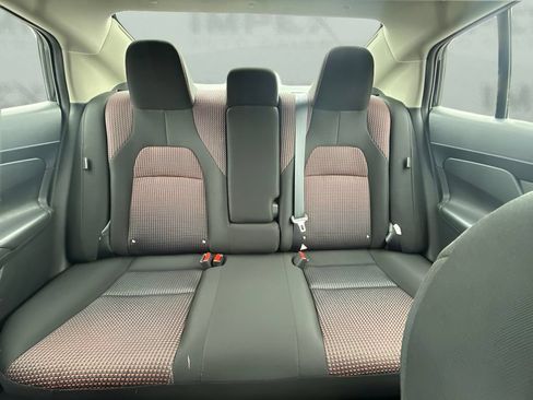 Used 2026 Nissan Sentra SR w/ Floor Mat Package FWD image 6