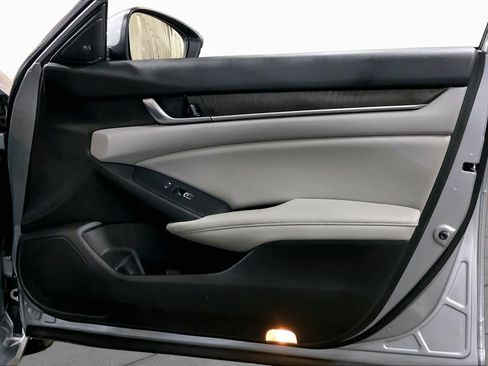 Used 2019 Honda Accord EX-L image 23