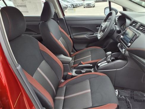 New 2025 Nissan Versa SR w/ Trunk Package image 6