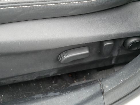 Used 2023 Subaru Outback Limited AWD/4WD image 11