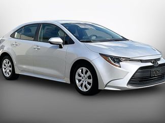 Used 2024 Toyota Corolla LE FWD video 1