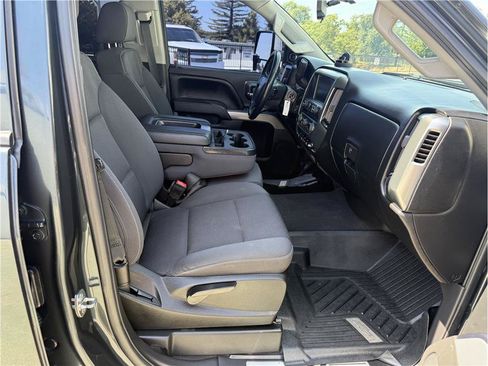 Used 2018 Chevrolet Silverado 1500 LT w/ All Star Edition AWD/4WD image 16