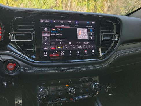 Used 2021 Dodge Durango SRT Hellcat w/ Technology Group image 20