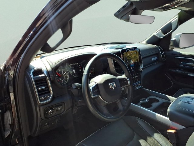 Used 2023 RAM 1500 Laramie AWD/4WD image 15