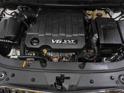 Used 2014 Buick LaCrosse image 29