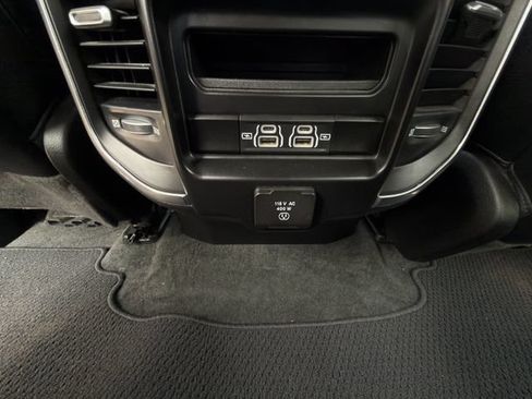 Used 2023 RAM 1500 Laramie AWD/4WD image 27