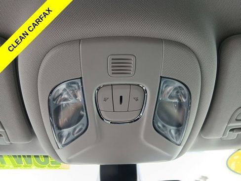 Used 2018 Jeep Compass Latitude w/ Popular Equipment Group AWD/4WD image 15