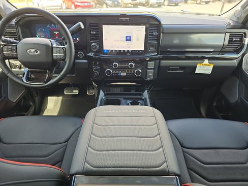 New 2026 Ford F250 Lariat w/ Black Appearance Package AWD/4WD image 8