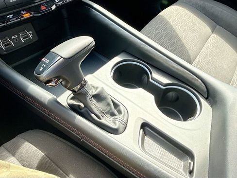 Used 2025 Dodge Durango GT image 18