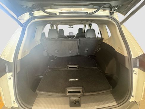 Used 2023 Nissan Rogue SL AWD/4WD image 20
