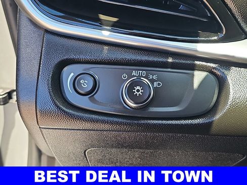 Used 2018 Chevrolet Volt Premier w/ Driver Confidence Package FWD image 25