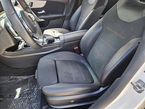 Used 2023 Mercedes-Benz CLA 250 image 15