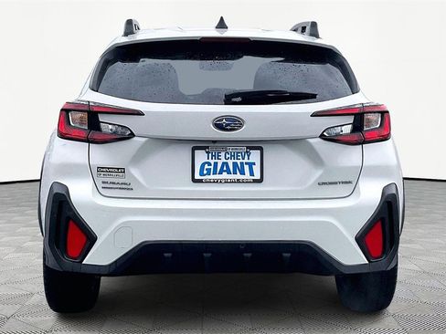Used 2024 Subaru Crosstrek 2.0i Premium image 6