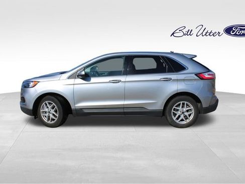 Certified 2023 Ford Edge SEL image 8