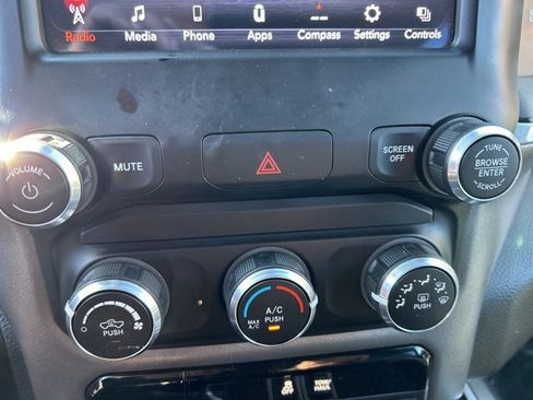 Used 2021 RAM 1500 Big Horn image 20