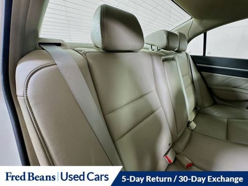 Used 2011 Honda Civic EX-L image 28