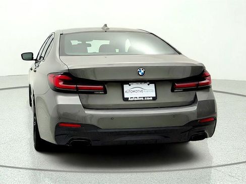 Used 2022 BMW 530i w/ M Sport Package RWD image 6