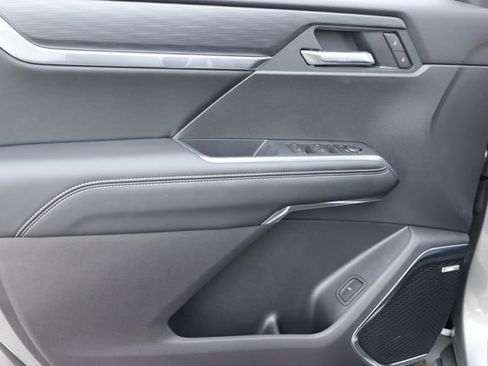 New 2026 GMC Acadia Elevation FWD image 12