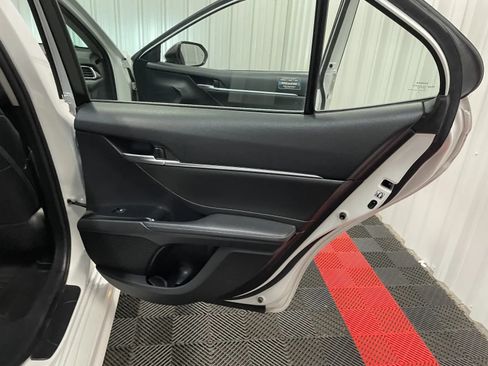Used 2018 Toyota Camry XSE w/ Audio Package FWD image 39