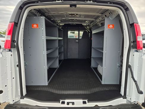 New 2025 Chevrolet Express 2500 w/ Driver Convenience Package image 38