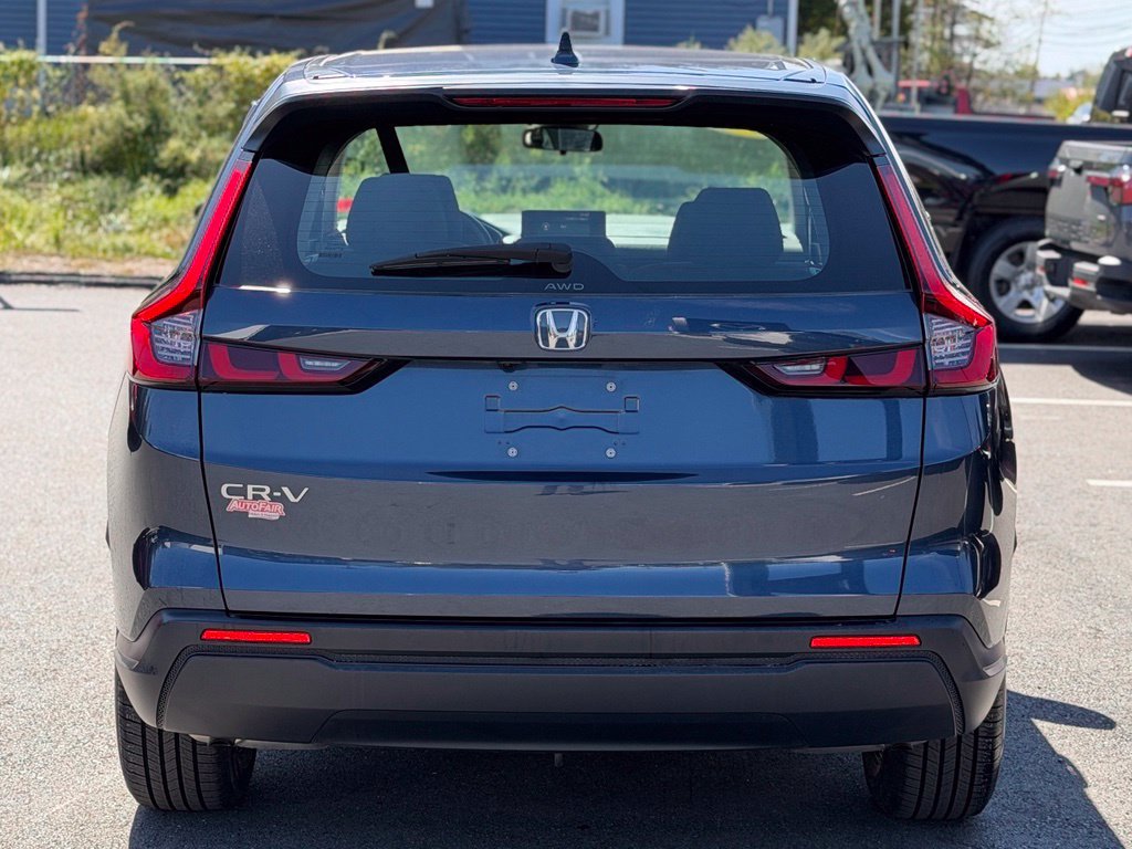 Used 2024 Honda CR-V LX image 4