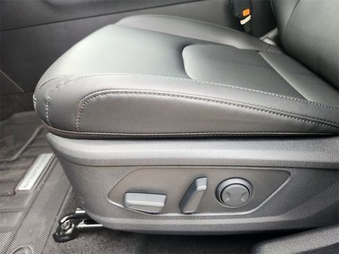 New 2026 Kia Sportage EX w/ EX Panorama Roof Package image 29