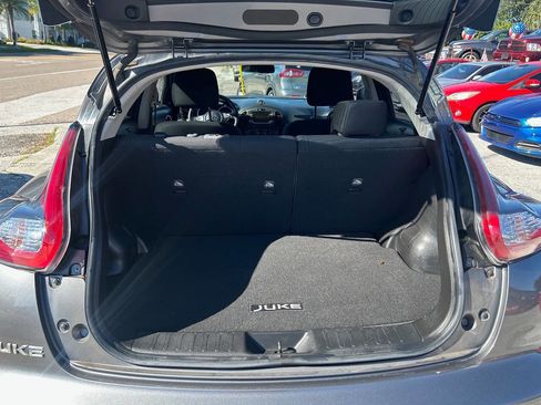 Used 2015 Nissan Juke S image 10