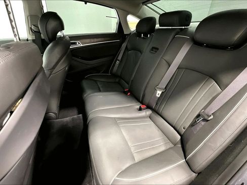 Used 2015 Hyundai Genesis 5.0 w/ Option Group 05 image 35
