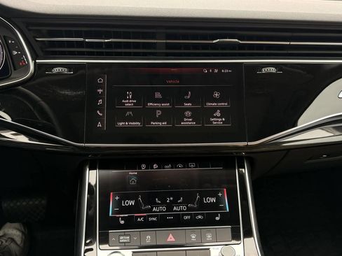 Used 2020 Audi Q7 3.0T Premium AWD/4WD image 30