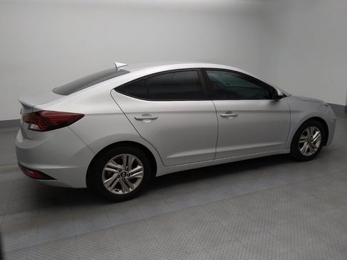 Used 2019 Hyundai Elantra SEL image 10