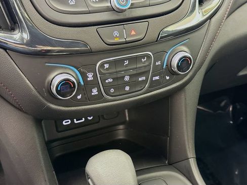 Used 2024 Chevrolet Equinox RS w/ RS Leather Package FWD image 16