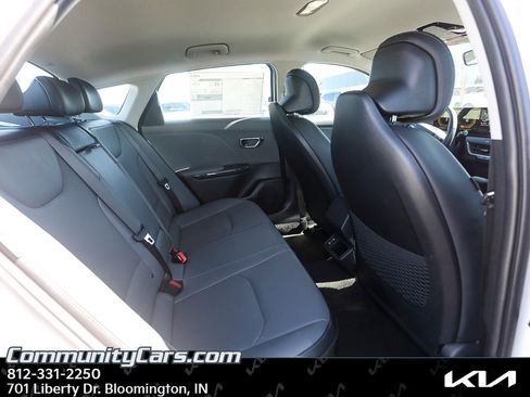 New 2026 Kia K4 EX image 18
