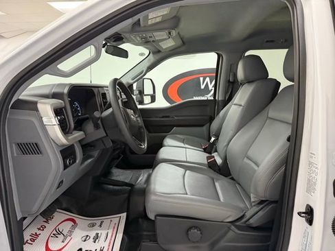 New 2026 Ford F350 XL w/ XL Chrome Package image 8