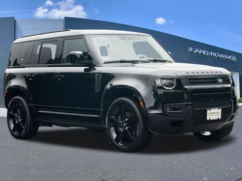 Used 2024 Land Rover Defender 110 X-Dynamic SE AWD/4WD image 3