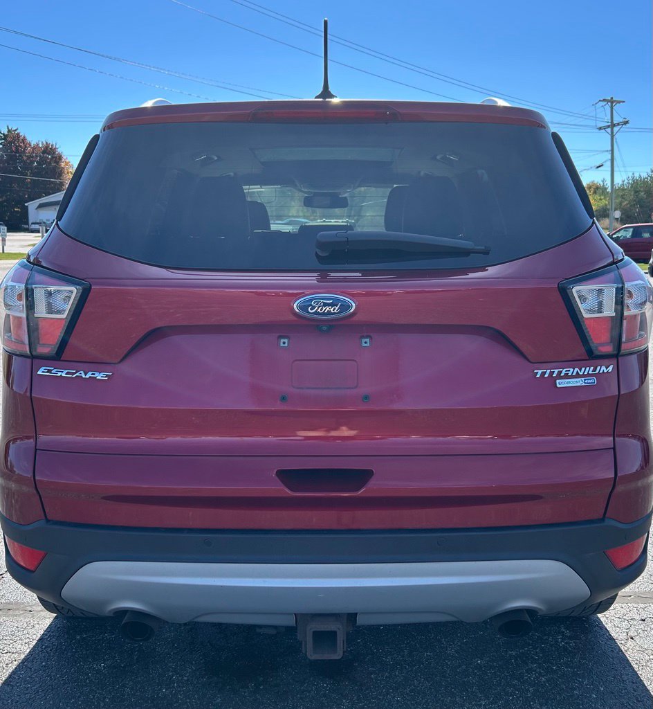 Used 2018 Ford Escape Titanium w/ Ford Safe & Smart Package AWD/4WD image 44