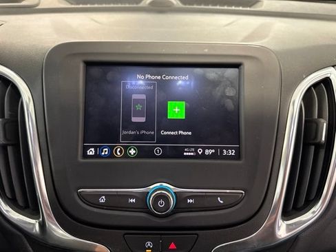 Used 2022 Chevrolet Equinox LT FWD image 19