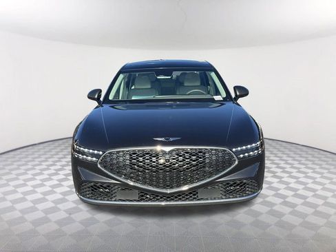 Used 2025 Genesis G90 3.5T image 2
