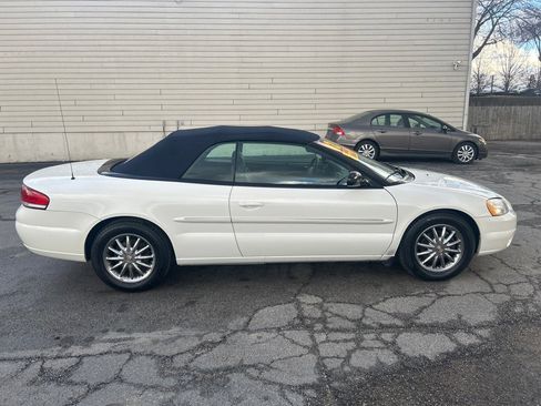 Used 2002 Chrysler Sebring Limited image 5