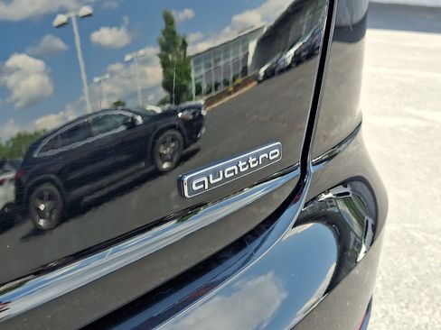Used 2021 Audi Q8 Premium Plus w/ Premium Plus Package AWD/4WD image 30